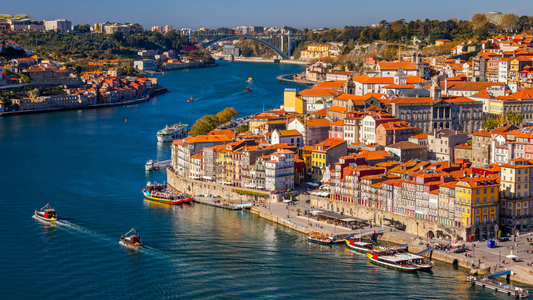 Discovering Portugal: A Three-Week Odyssey Through Lisbon's Charm, Porto's History, and the Coastal Beauty of Algarve